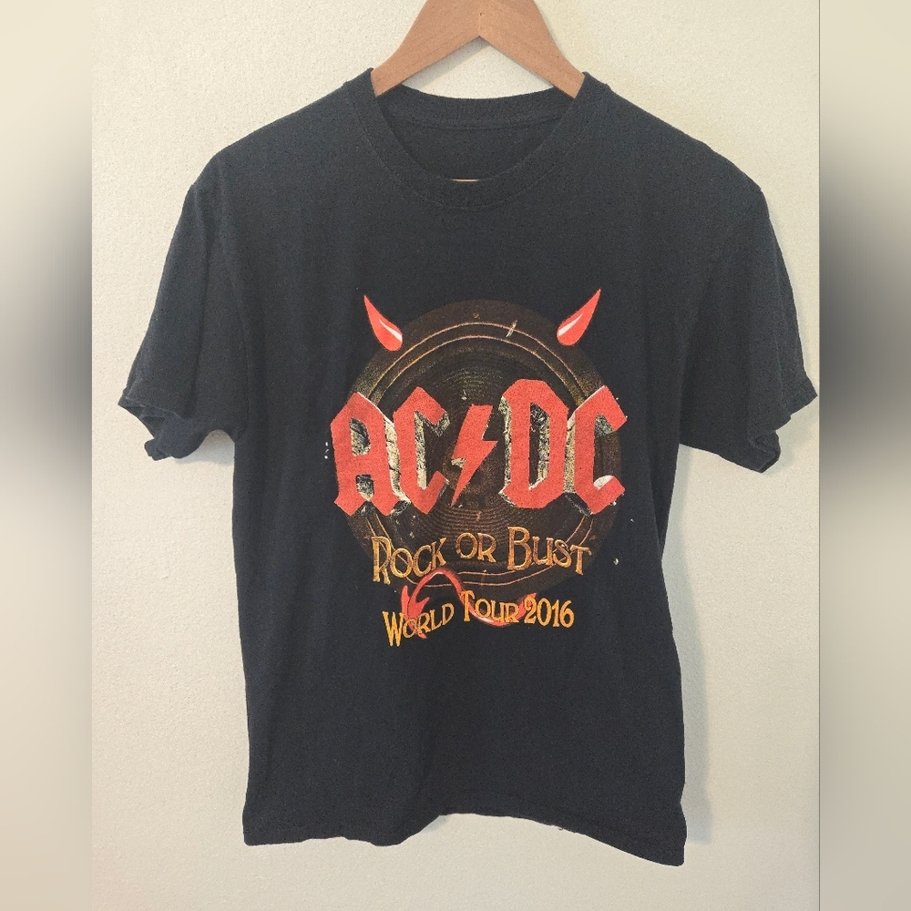 ACDC Rock Bust Shirt Mens Large Black 2016 Tour Metal Hardcore Music Band